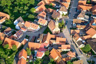 Vue oblique de Schaffhouse près de Seltz à Schaffhouse-près-Seltz dans le département Bas Rhin, France