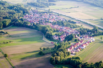 Vue aérienne de Kesseldorf dans le département Bas Rhin, France