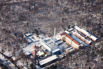 Vue oblique de Manufacture nationale de majolique à le quartier Innenstadt-West in Karlsruhe dans le département Bade-Wurtemberg, Allemagne