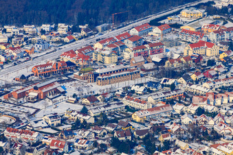 Vue aérienne de Musée de la Briqueterie en hiver sous la neige à Jockgrim dans le département Rhénanie-Palatinat, Allemagne