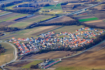 Vue aérienne de District du sud-est à le quartier Hardtwald in Neupotz dans le département Rhénanie-Palatinat, Allemagne