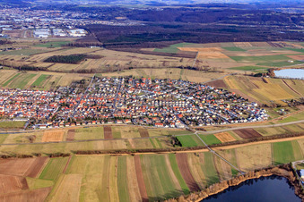 Photographie aérienne de De l'ouest à le quartier Neuthard in Karlsdorf-Neuthard dans le département Bade-Wurtemberg, Allemagne