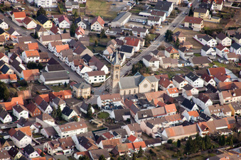 Vue aérienne de Saint Sébastien à le quartier Neuthard in Karlsdorf-Neuthard dans le département Bade-Wurtemberg, Allemagne