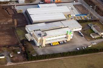 Vue aérienne de Zone industrielle sur l'autoroute, Zabler à Bruchsal dans le département Bade-Wurtemberg, Allemagne