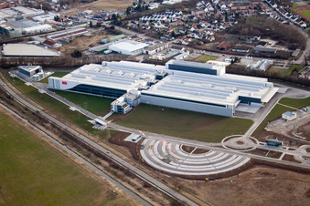 Vue oblique de Nouveau bâtiment de SEW-EURODRIVE GmbH à Bruchsal dans le département Bade-Wurtemberg, Allemagne