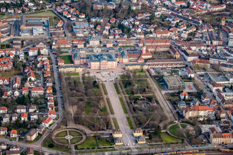 Vue aérienne de Jardin du château à Bruchsal dans le département Bade-Wurtemberg, Allemagne