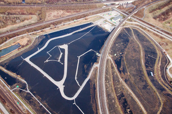 Vue aérienne de Décharge sur la B3 à Bruchsal dans le département Bade-Wurtemberg, Allemagne