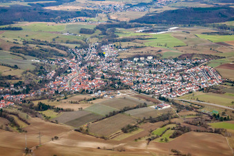Vue aérienne de De l'ouest à le quartier Baiertal in Wiesloch dans le département Bade-Wurtemberg, Allemagne