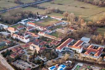 Fondation, école Jakob-Reeb, centre de jeunesse St. Joseph à Landau in der Pfalz dans le département Rhénanie-Palatinat, Allemagne d'en haut