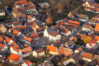 Photographie aérienne de Vue des rues et des maisons dans les quartiers résidentiels à Bornheim dans le département Rhénanie-Palatinat, Allemagne