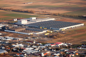 Vue aérienne de PROWELL à Interpark à Offenbach an der Queich dans le département Rhénanie-Palatinat, Allemagne