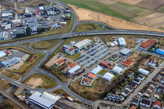 Vue aérienne de Fitness Park Schwetzingen GmbH à Schwetzingen dans le département Bade-Wurtemberg, Allemagne