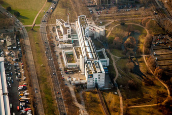 Vue aérienne de Ensemble de bâtiments du musée TECHNOSEUM à le quartier Oststadt in Mannheim dans le département Bade-Wurtemberg, Allemagne