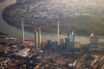 Photographie aérienne de Grande centrale électrique avec nouvelle construction de l'unité 6 à le quartier Neckarau in Mannheim dans le département Bade-Wurtemberg, Allemagne