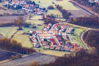 Vue aérienne de Dans le bec à Wörth am Rhein dans le département Rhénanie-Palatinat, Allemagne