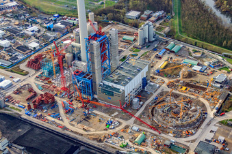 Nouvelle centrale à vapeur ENBW du port du Rhin Karlsruhe à le quartier Daxlanden in Karlsruhe dans le département Bade-Wurtemberg, Allemagne d'en haut