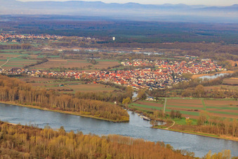 Vue aérienne de Estuaire de la Lauter à Neuburg am Rhein dans le département Rhénanie-Palatinat, Allemagne