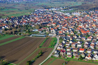 Vue aérienne de Feldstr à Au am Rhein dans le département Bade-Wurtemberg, Allemagne