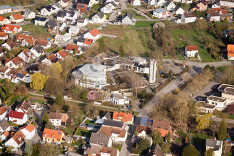 Photographie aérienne de Église du Saint-Esprit à le quartier Illingen in Elchesheim-Illingen dans le département Bade-Wurtemberg, Allemagne