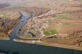 Photographie aérienne de Zones riveraines le long de l'embouchure de la rivière Sauer à Munchhausen dans le département Bas Rhin, France