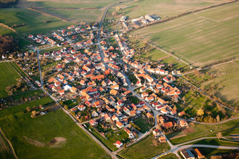 Vue aérienne de Quartier Bittstädt in Amt Wachsenburg dans le département Thuringe, Allemagne
