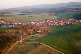Vue aérienne de Du sud à le quartier Bittstädt in Amt Wachsenburg dans le département Thuringe, Allemagne