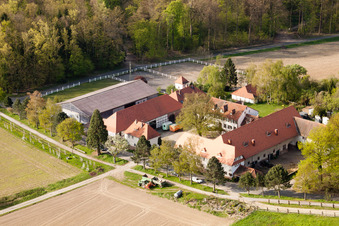 Rittnerthof à le quartier Durlach in Karlsruhe dans le département Bade-Wurtemberg, Allemagne hors des airs