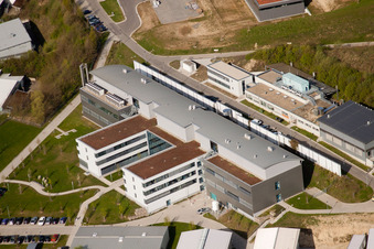 Photographie aérienne de Pfinztal, Institut Fraunhofer de technologie chimique (ICT) à le quartier Grötzingen in Karlsruhe dans le département Bade-Wurtemberg, Allemagne