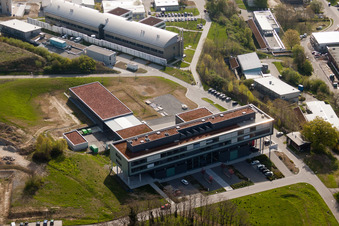 Vue aérienne de Pfinztal, Institut Fraunhofer de technologie chimique (ICT) de l'ouest à le quartier Grötzingen in Karlsruhe dans le département Bade-Wurtemberg, Allemagne