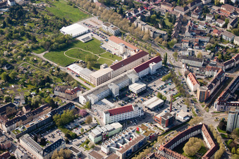 Vue aérienne de RaumFabrik (anciennement Pfaff) à le quartier Durlach in Karlsruhe dans le département Bade-Wurtemberg, Allemagne