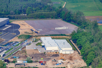 Zone industrielle de Horst, Alfa Aesar à le quartier Minderslachen in Kandel dans le département Rhénanie-Palatinat, Allemagne depuis l'avion