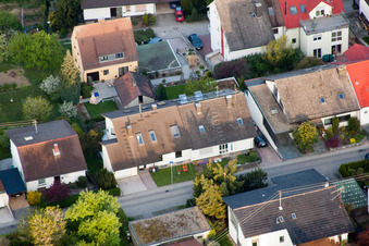 Vue aérienne de Quartier Grünwettersbach in Karlsruhe dans le département Bade-Wurtemberg, Allemagne