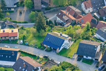 Chemin Albert Schneller à le quartier Grünwettersbach in Karlsruhe dans le département Bade-Wurtemberg, Allemagne d'en haut