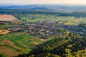 Vue aérienne de Du sud-ouest à le quartier Stupferich in Karlsruhe dans le département Bade-Wurtemberg, Allemagne