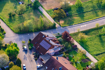 Traminerstr à le quartier Stupferich in Karlsruhe dans le département Bade-Wurtemberg, Allemagne vue d'en haut