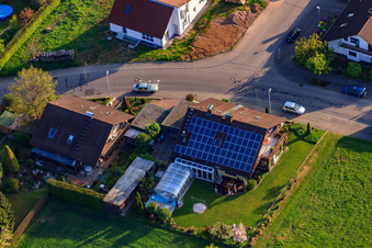 Rue Riesling à le quartier Stupferich in Karlsruhe dans le département Bade-Wurtemberg, Allemagne hors des airs