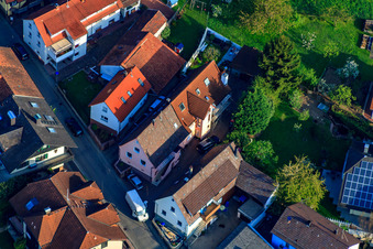 Rue Palmbacher à le quartier Stupferich in Karlsruhe dans le département Bade-Wurtemberg, Allemagne hors des airs