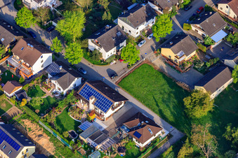 Vue aérienne de Stutenpferchstr à le quartier Stupferich in Karlsruhe dans le département Bade-Wurtemberg, Allemagne