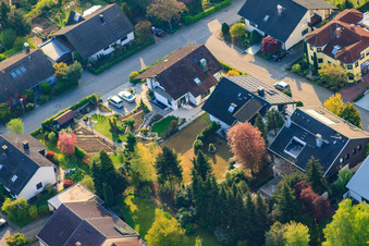 Vue oblique de Gutedelstr à le quartier Stupferich in Karlsruhe dans le département Bade-Wurtemberg, Allemagne