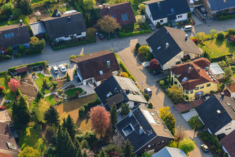 Gutedelstr à le quartier Stupferich in Karlsruhe dans le département Bade-Wurtemberg, Allemagne hors des airs