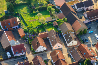 Vue oblique de Thomashofstr à le quartier Stupferich in Karlsruhe dans le département Bade-Wurtemberg, Allemagne