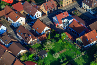 Thomashofstr à le quartier Stupferich in Karlsruhe dans le département Bade-Wurtemberg, Allemagne vue d'en haut