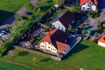 Image drone de Rue Gerbera à le quartier Stupferich in Karlsruhe dans le département Bade-Wurtemberg, Allemagne