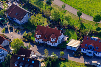 Vue aérienne de Rue Gerbera à le quartier Stupferich in Karlsruhe dans le département Bade-Wurtemberg, Allemagne