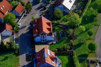 Rue Gerbera à le quartier Stupferich in Karlsruhe dans le département Bade-Wurtemberg, Allemagne vue d'en haut