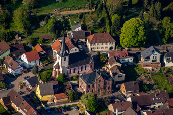 Vue aérienne de Kussmaulstr à le quartier Söllingen in Pfinztal dans le département Bade-Wurtemberg, Allemagne