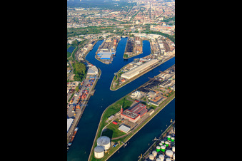 Vue aérienne de Ports du Rhin Karlsruhe à le quartier Mühlburg in Karlsruhe dans le département Bade-Wurtemberg, Allemagne