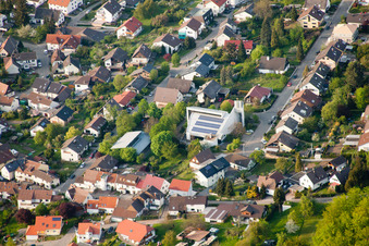 Vue aérienne de Saint Ignace à le quartier Sulzbach in Malsch dans le département Bade-Wurtemberg, Allemagne