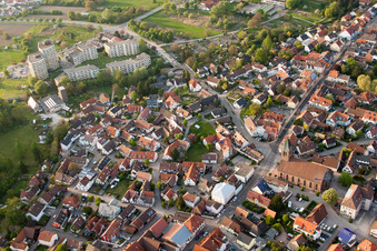 Vue aérienne de Quartier de la Würmersheimstraße à Durmersheim dans le département Bade-Wurtemberg, Allemagne