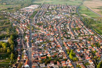 Vue aérienne de Speyer Straße à Durmersheim dans le département Bade-Wurtemberg, Allemagne